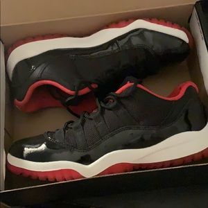 Jordan 11 Retro Low